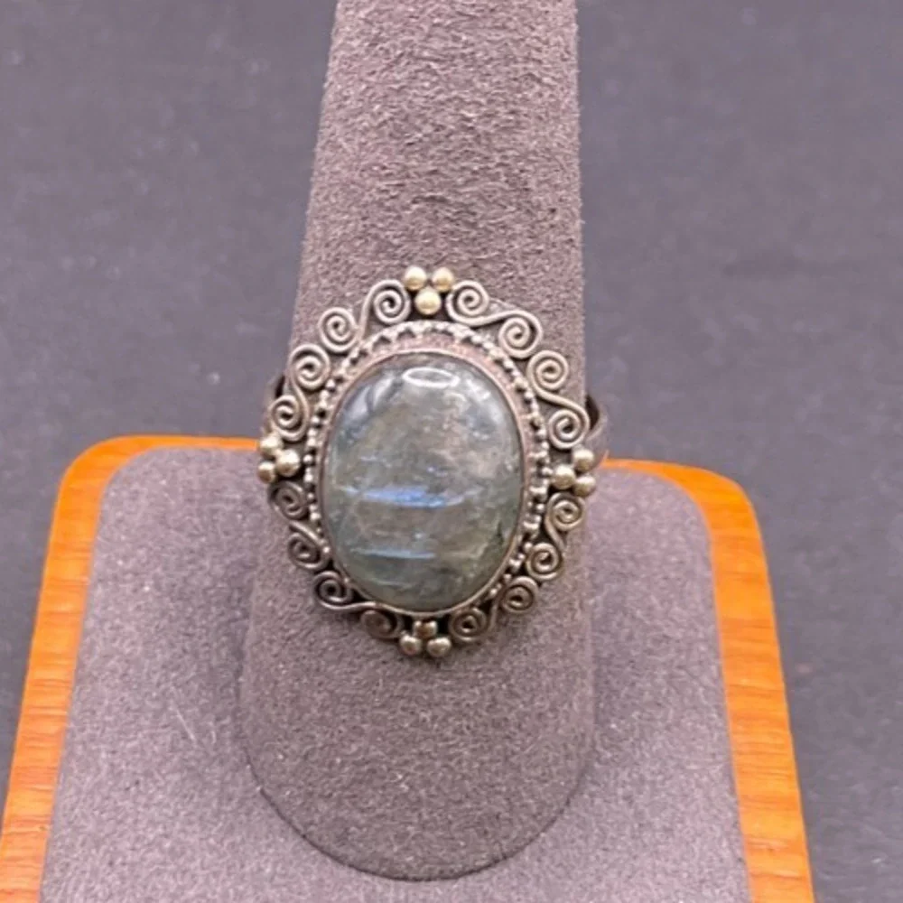 Vintage Sterling Silver 925 Labradorite Oval Cabochon Ring Size 10 Filigree
